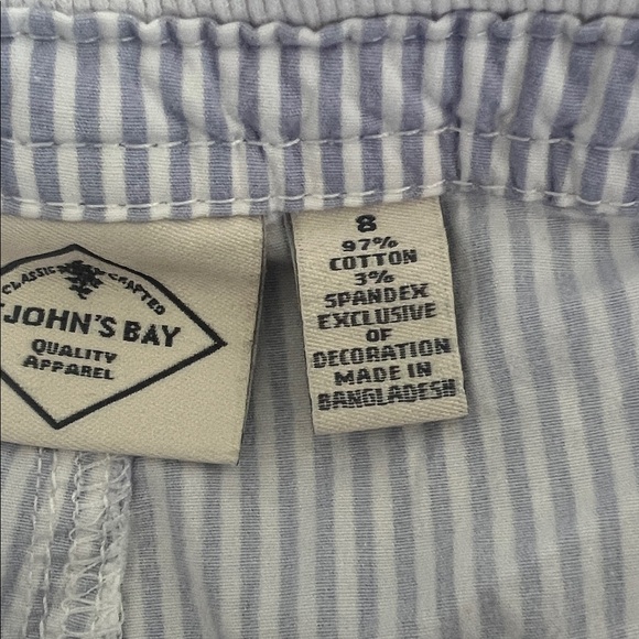 ST. JOHN’S BAY -Women’s Cargo Shorts - Light Blue Stripe - Picture 2 of 9